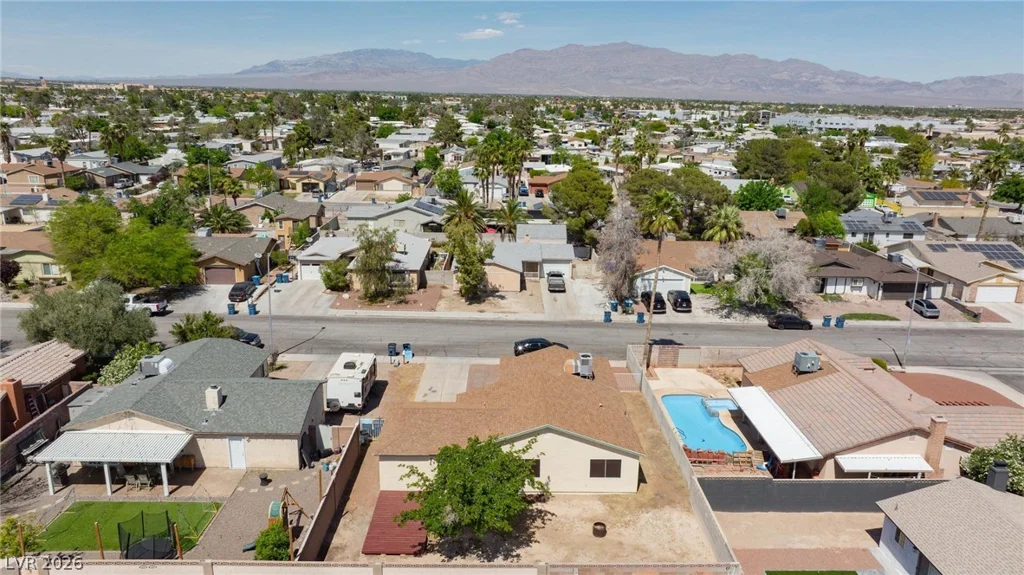 6509 Ouida, Las Vegas, NV 89108
