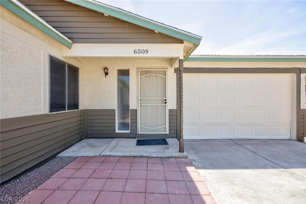 6509 Ouida, Las Vegas, NV 89108