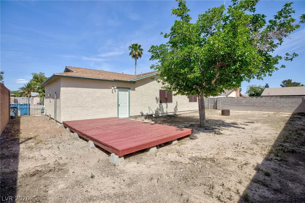 6509 Ouida, Las Vegas, NV 89108