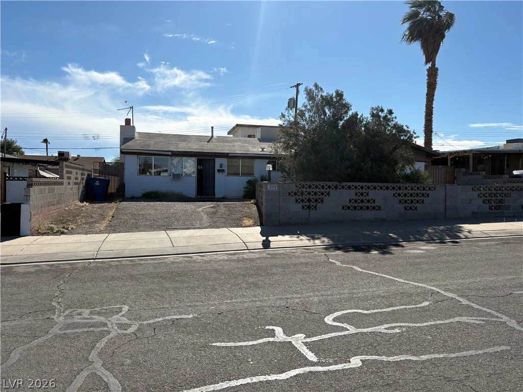 229 Hillcrest, Henderson, NV 89015