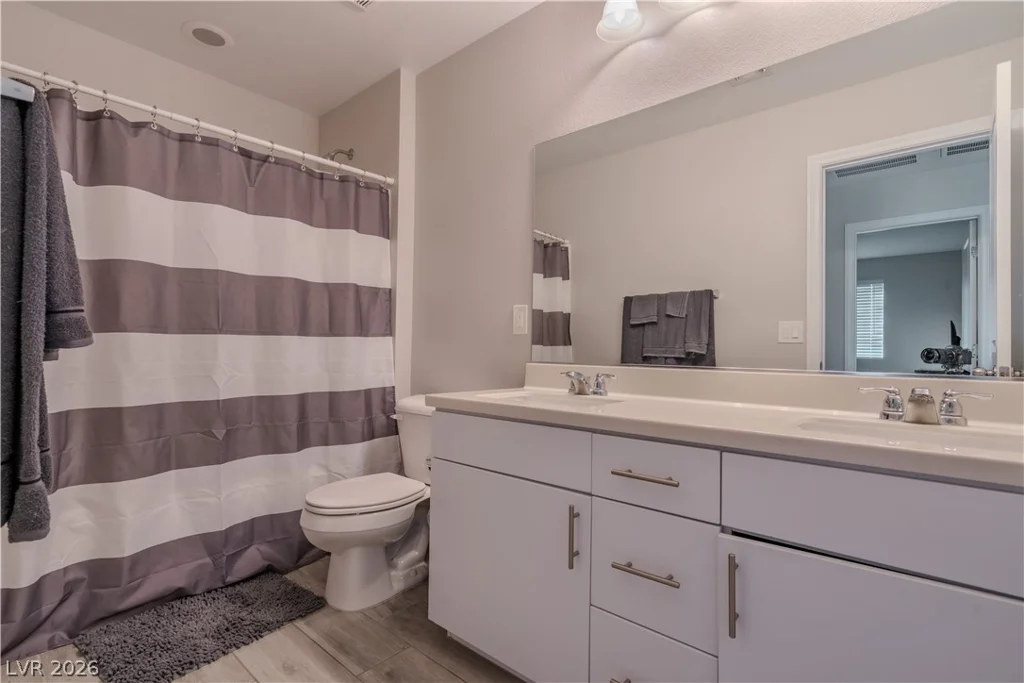 3807 Enchanted Well, North Las Vegas, NV 89031