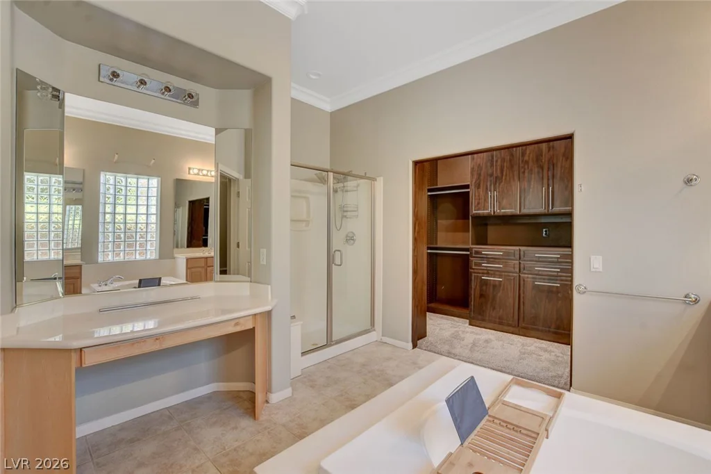 10616 Eagle Nest, Las Vegas, NV 89141