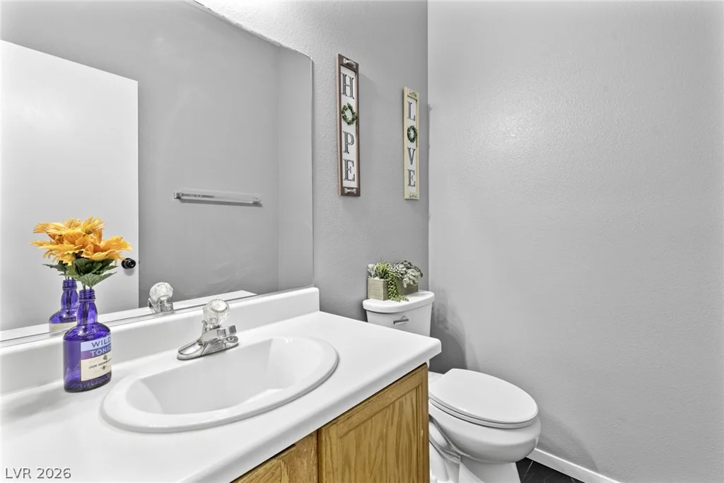 5968 Trickling Descent, Henderson, NV 89011