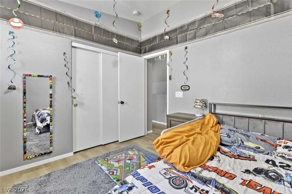 5968 Trickling Descent, Henderson, NV 89011