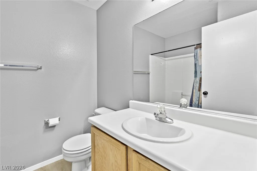 5968 Trickling Descent, Henderson, NV 89011