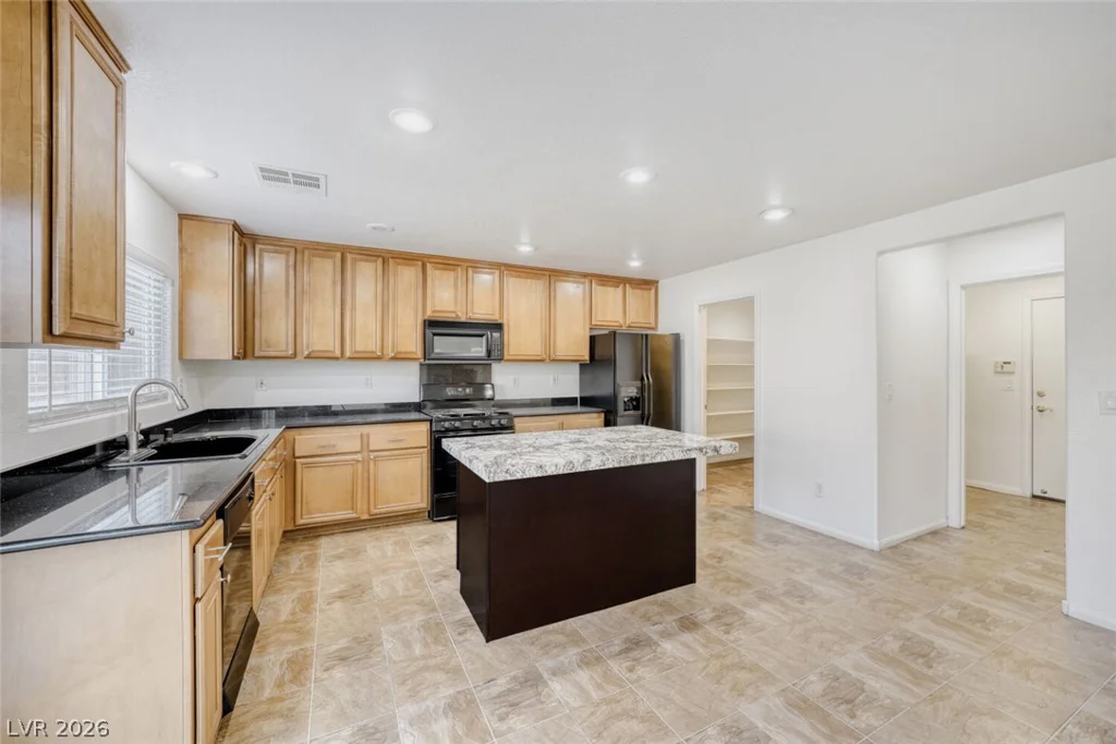 5008 Elkin Creek, Las Vegas, NV 89131