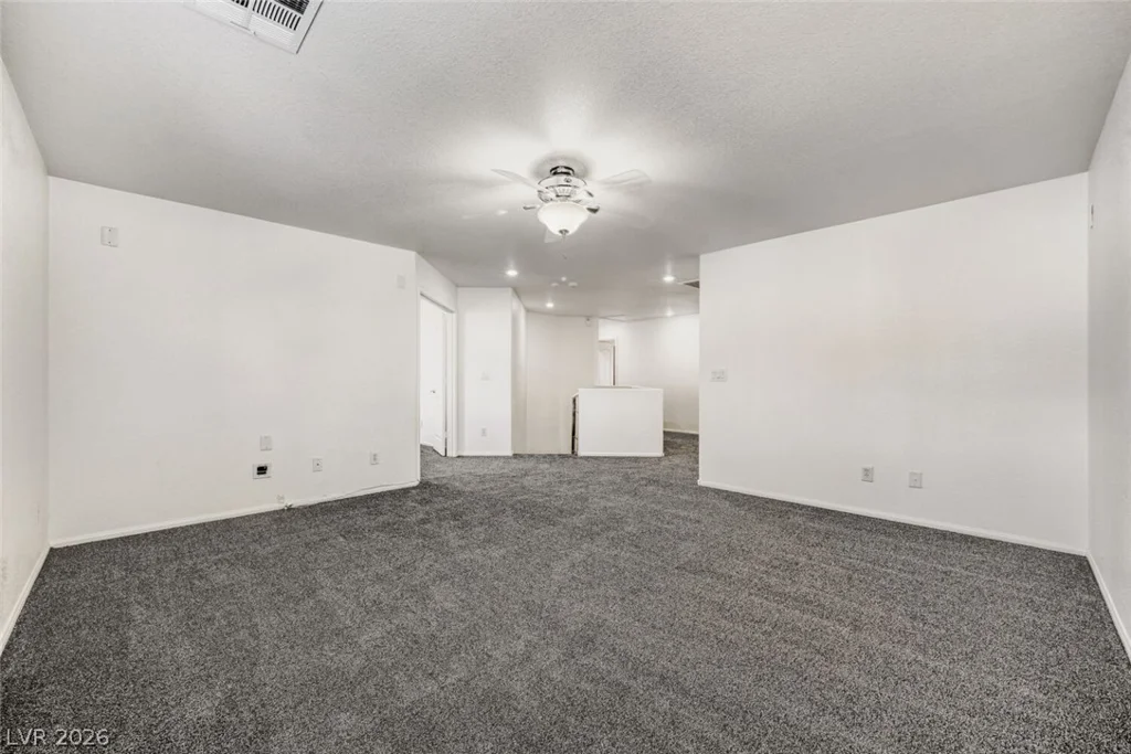 5008 Elkin Creek, Las Vegas, NV 89131