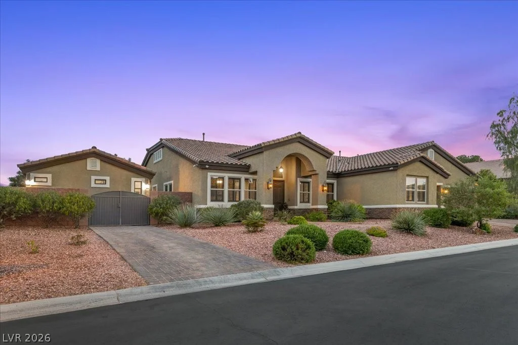 8753 Kendall Brook, Las Vegas, NV 89149