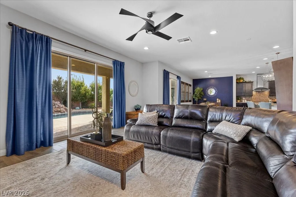 8753 Kendall Brook, Las Vegas, NV 89149