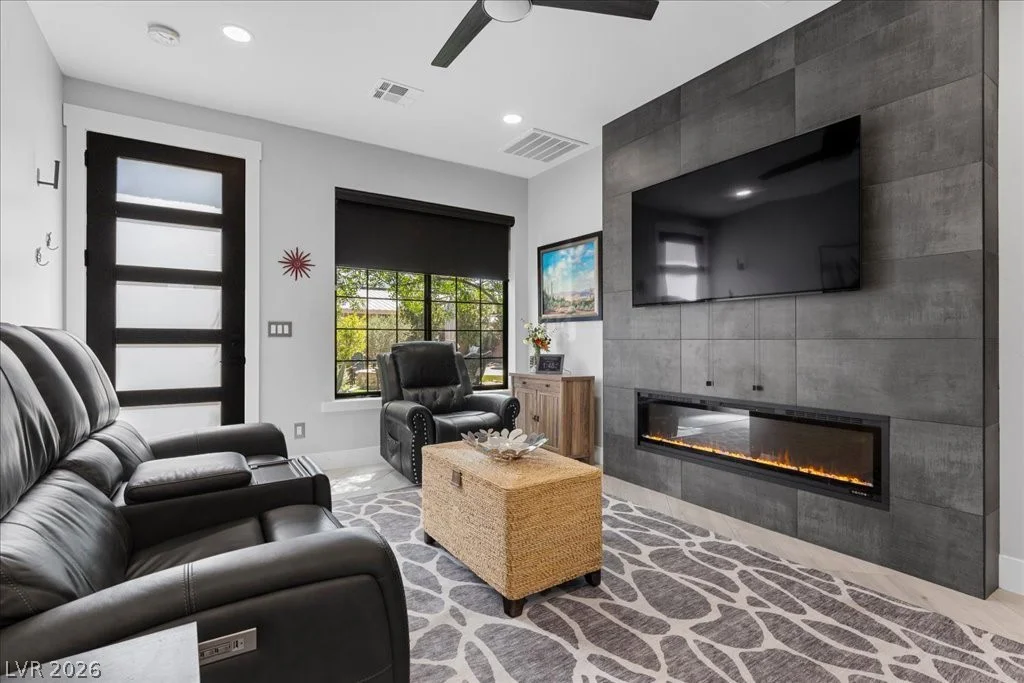 8753 Kendall Brook, Las Vegas, NV 89149