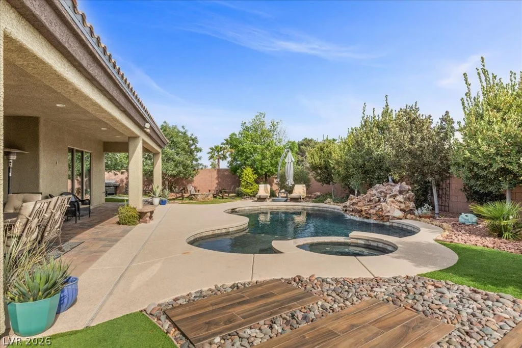 8753 Kendall Brook, Las Vegas, NV 89149