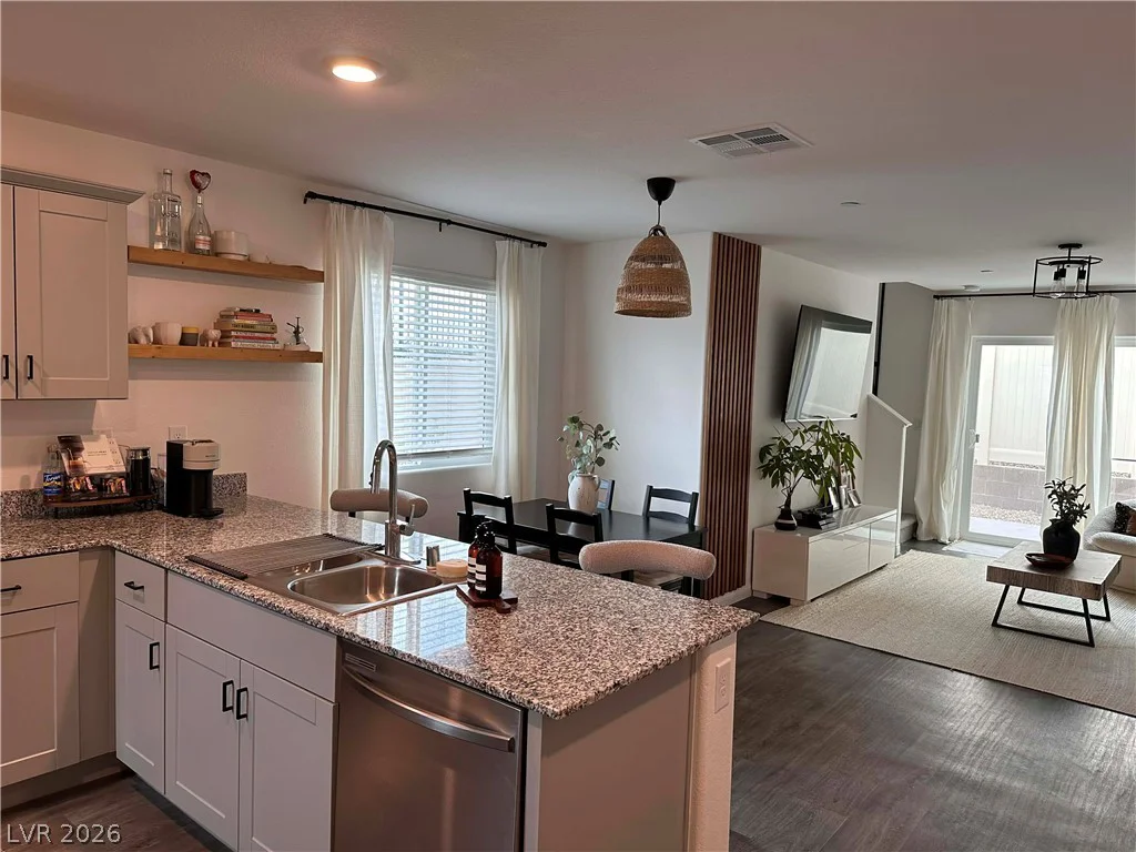 2709 Yellow Blaze, Las Vegas, NV 89183
