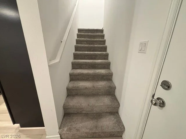 6150 Foxes Dale, Las Vegas, NV 89166