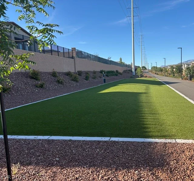 6150 Foxes Dale, Las Vegas, NV 89166