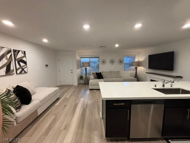 6150 Foxes Dale, Las Vegas, NV 89166