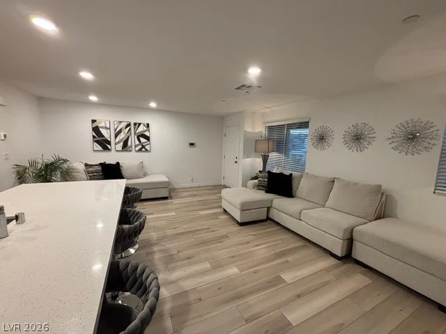 6150 Foxes Dale, Las Vegas, NV 89166