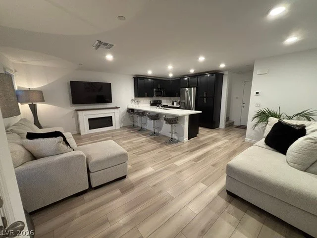 6150 Foxes Dale, Las Vegas, NV 89166
