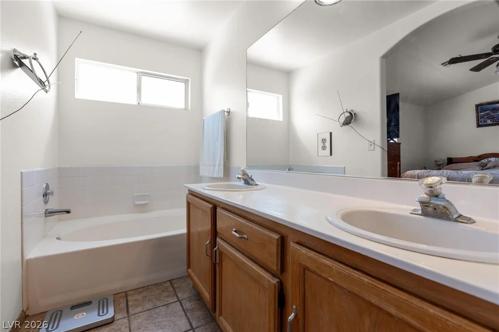 2037 Merano, Las Vegas, NV 89123