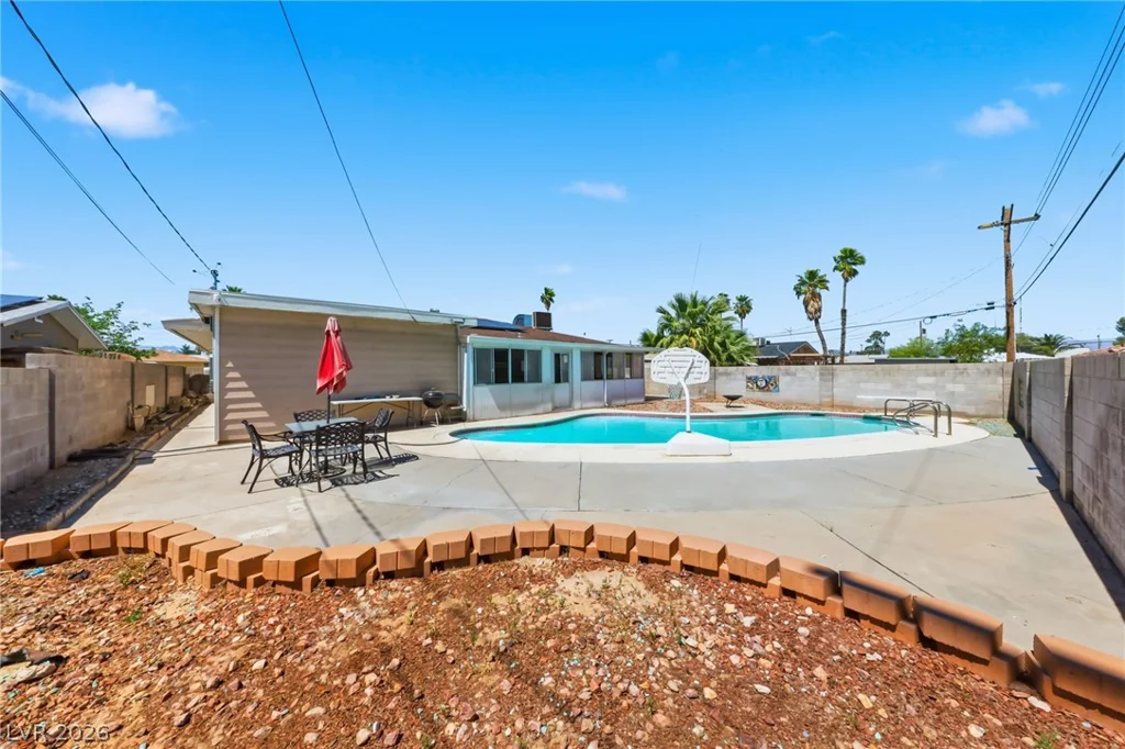 2529 Arenas, Las Vegas, NV 89102