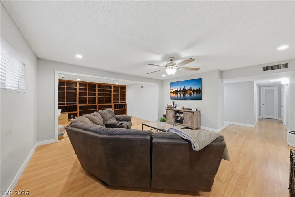 2529 Arenas, Las Vegas, NV 89102