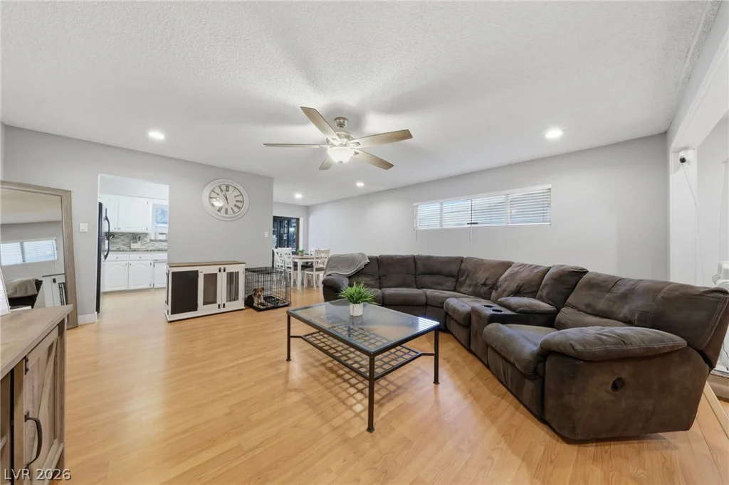 2529 Arenas, Las Vegas, NV 89102