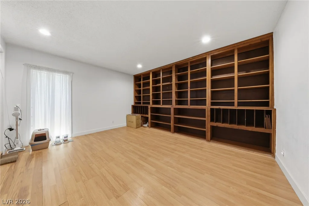 2529 Arenas, Las Vegas, NV 89102