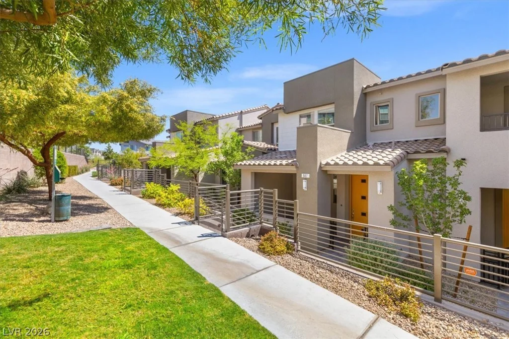 507 Fairview Hills, Las Vegas, NV 89138