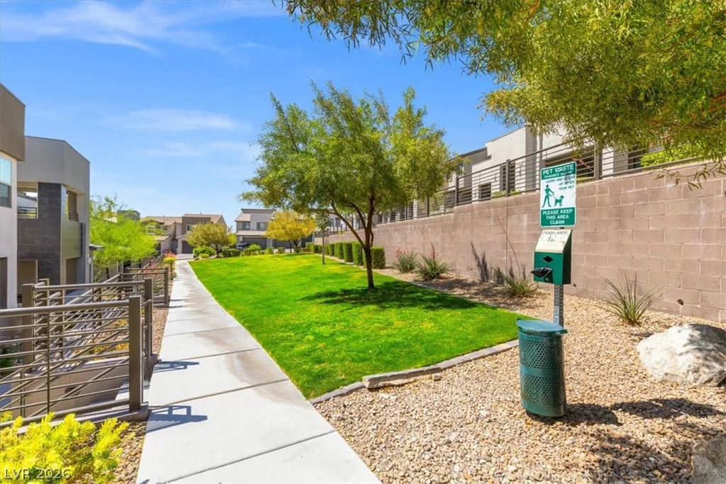 507 Fairview Hills, Las Vegas, NV 89138