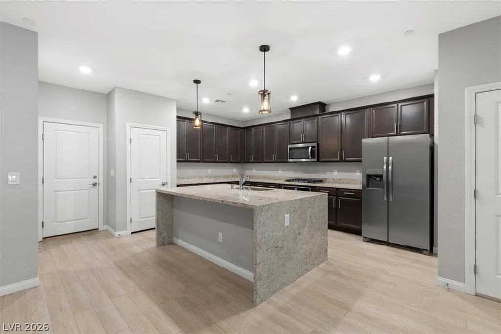 507 Fairview Hills, Las Vegas, NV 89138