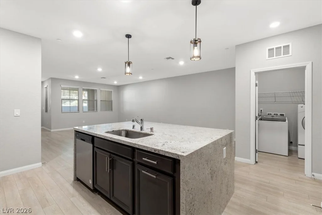 507 Fairview Hills, Las Vegas, NV 89138