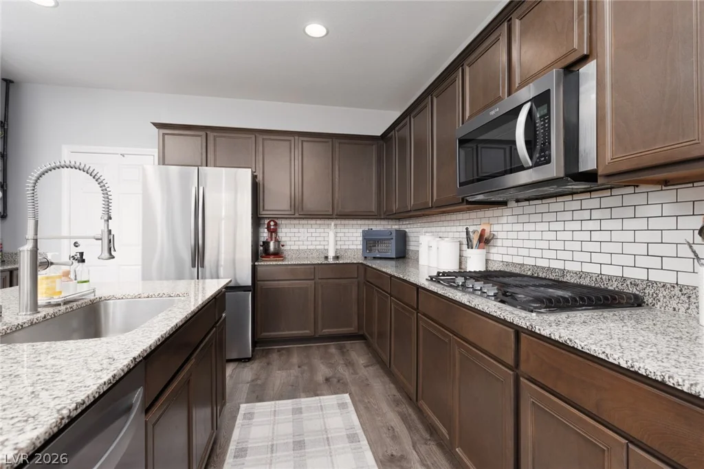 5825 Petrified Tree, North Las Vegas, NV 89081