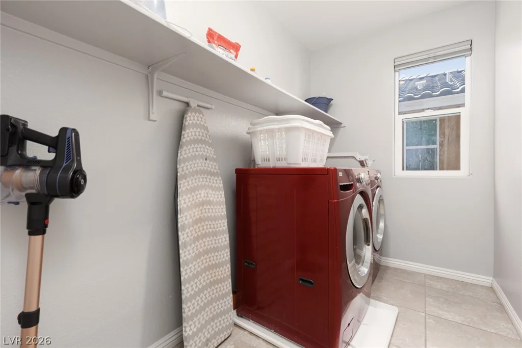 5825 Petrified Tree, North Las Vegas, NV 89081