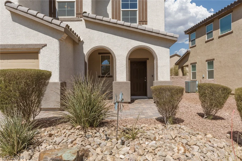 5825 Petrified Tree, North Las Vegas, NV 89081