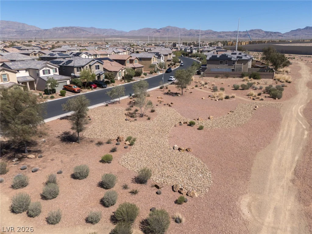 5825 Petrified Tree, North Las Vegas, NV 89081