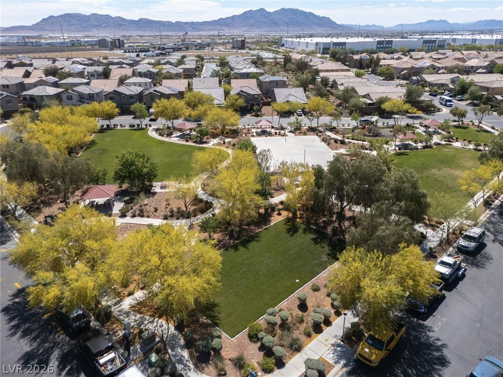 5825 Petrified Tree, North Las Vegas, NV 89081