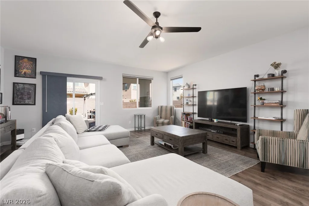 5825 Petrified Tree, North Las Vegas, NV 89081
