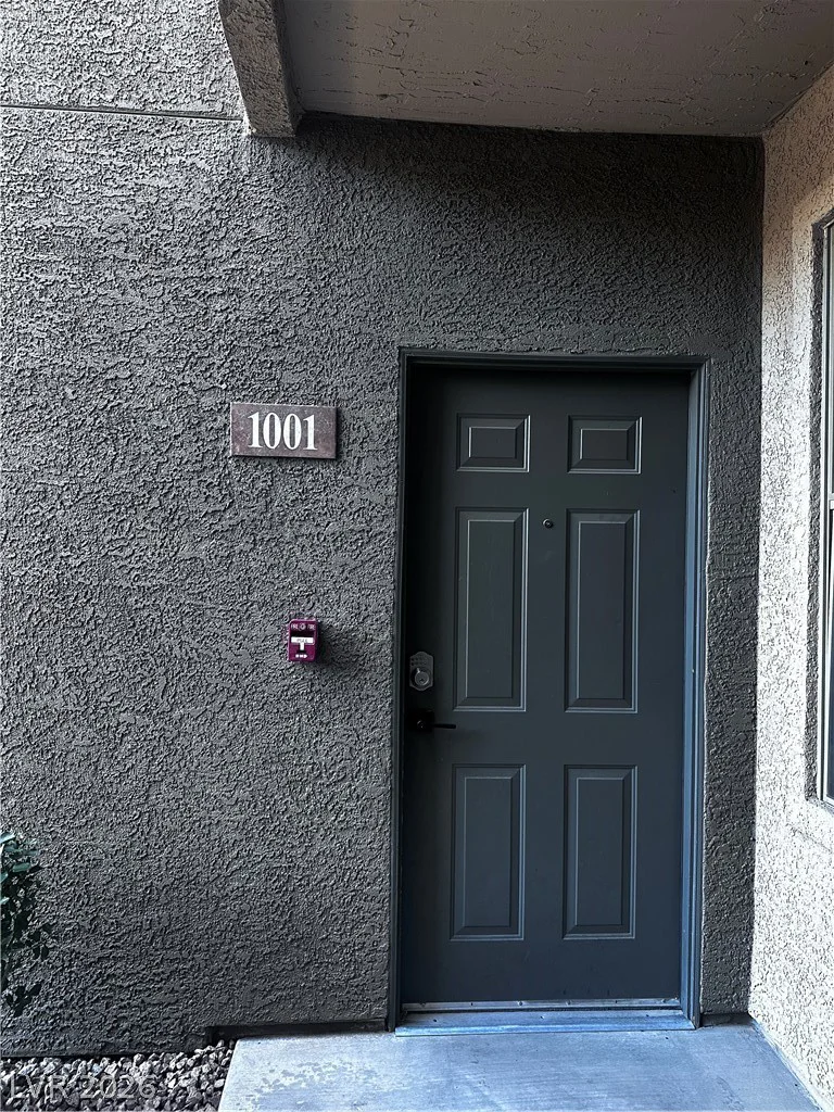 8000 Badura, Las Vegas, NV 89113