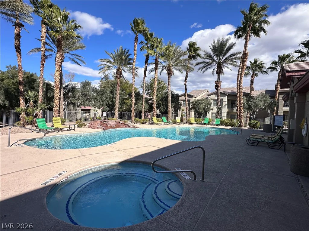 8000 Badura, Las Vegas, NV 89113