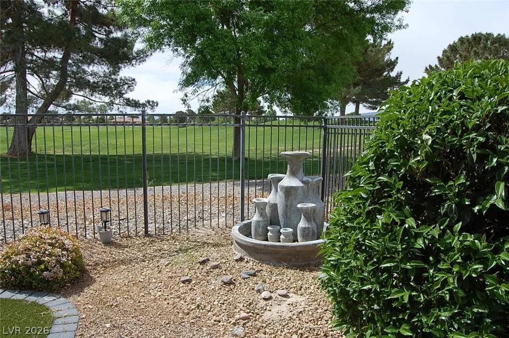 4991 Beacon Ridge, Pahrump, NV 89061