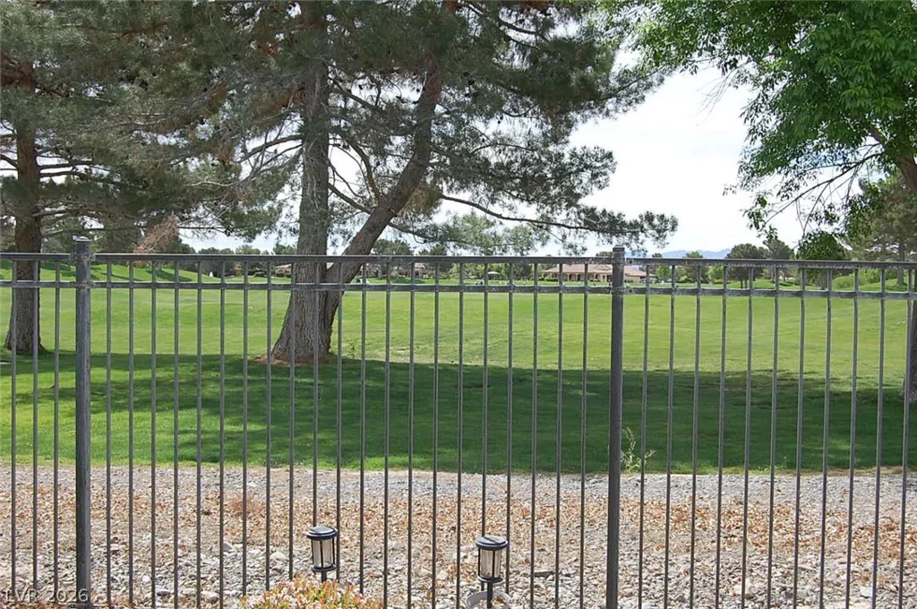 4991 Beacon Ridge, Pahrump, NV 89061