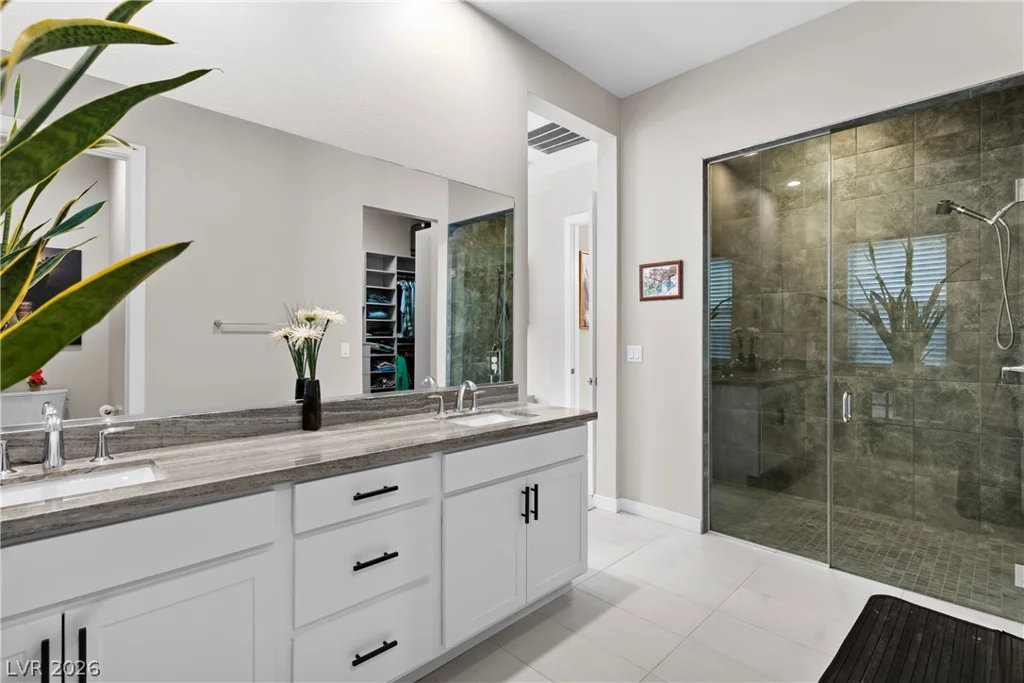 407 Gandara, Las Vegas, NV 89138