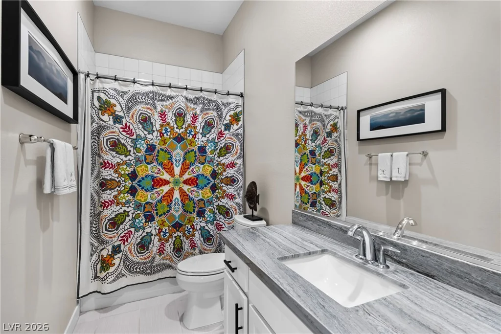 407 Gandara, Las Vegas, NV 89138