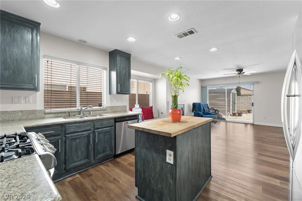 9010 Dulcimer, Las Vegas, NV 89123
