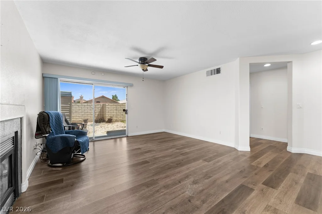 9010 Dulcimer, Las Vegas, NV 89123