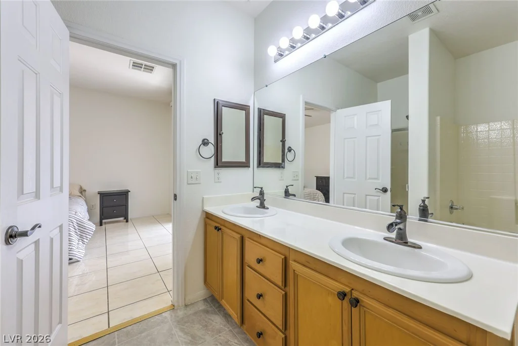 1017 Amber Gate, Henderson, NV 89002