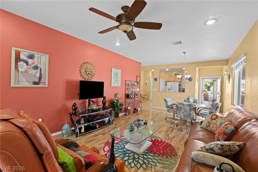 2556 Cosmic Dust, Henderson, NV 89044