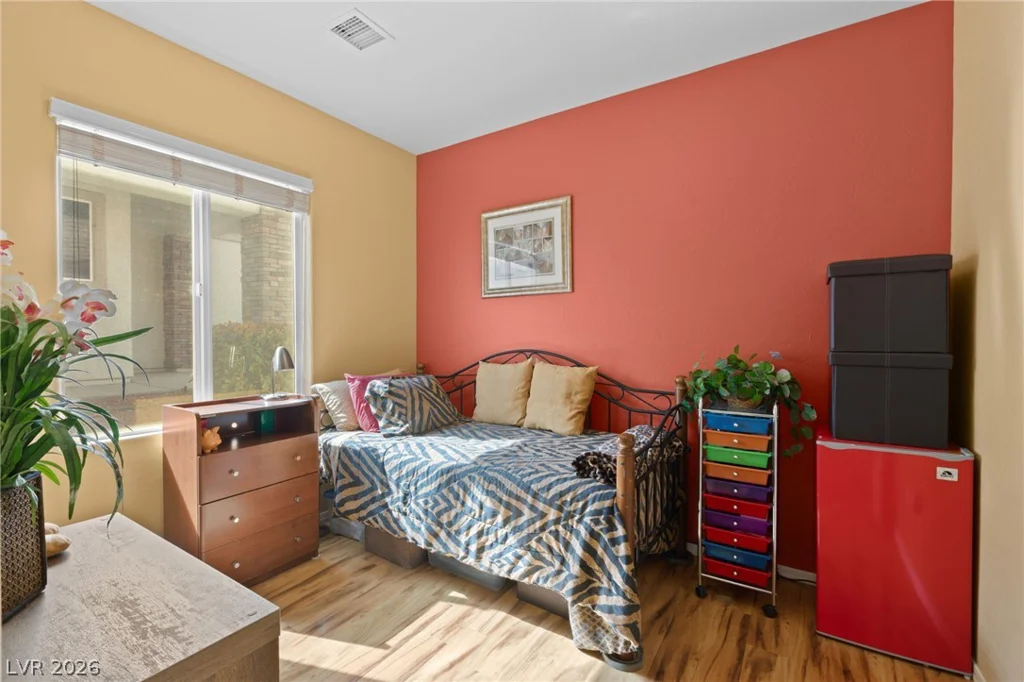 2556 Cosmic Dust, Henderson, NV 89044