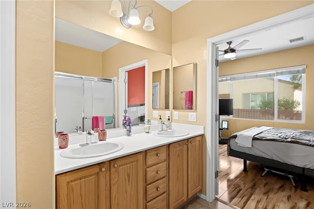 2556 Cosmic Dust, Henderson, NV 89044