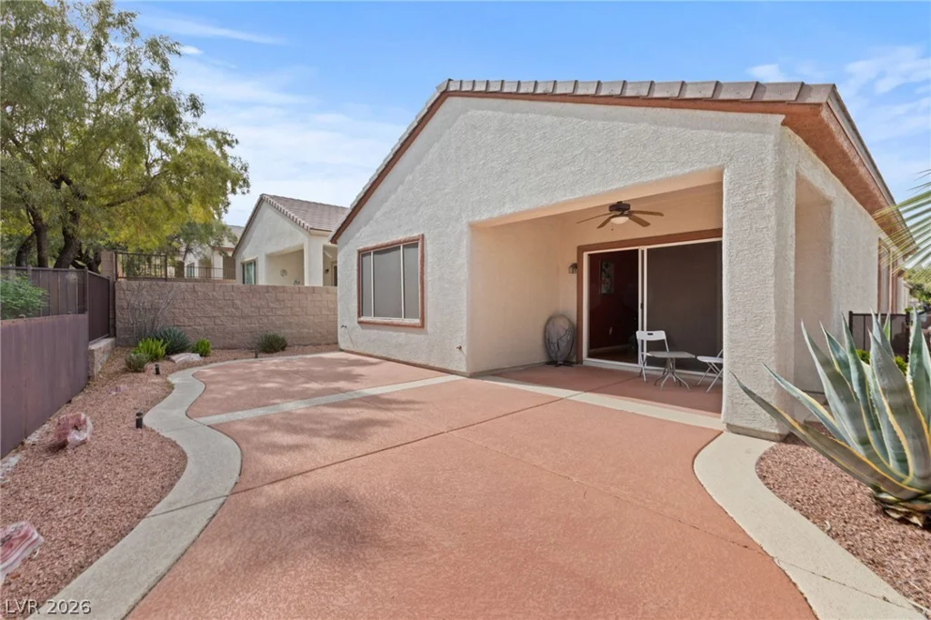 2556 Cosmic Dust, Henderson, NV 89044