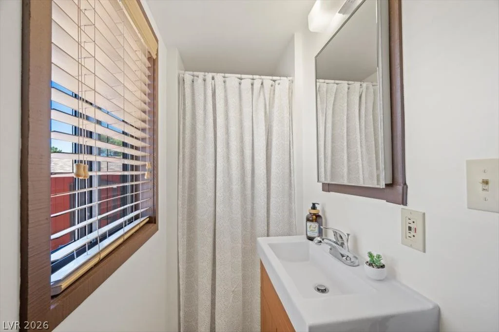 1010 Macfarland, Indian Springs, NV 89018